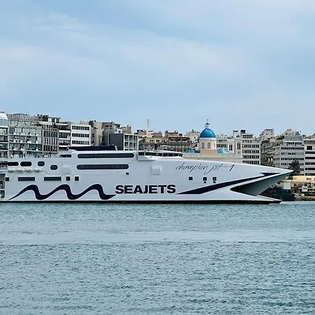 Port Brown Suite 2 Piraeus Buitenkant foto